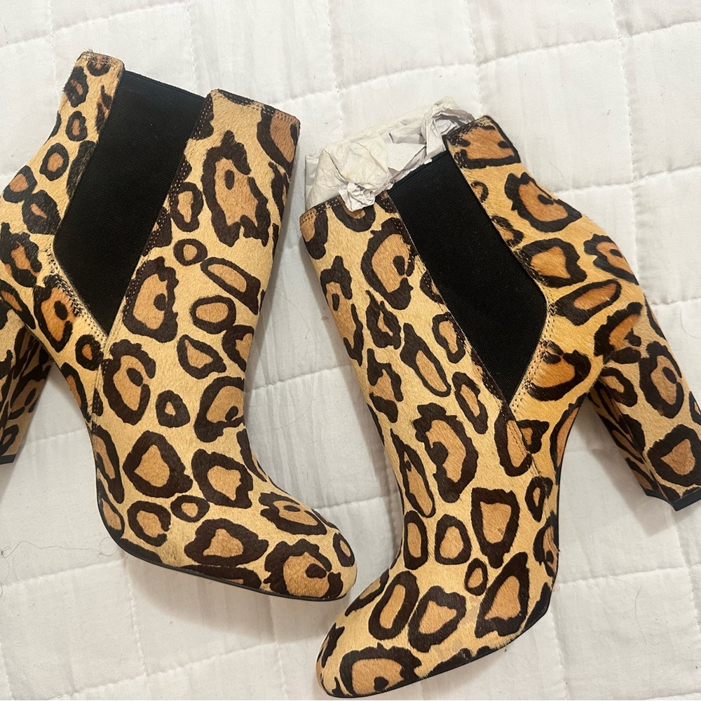 Leopard print heels real fur